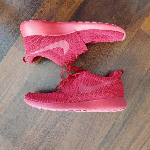 Nike Roshe Run - Picture 3 of 7